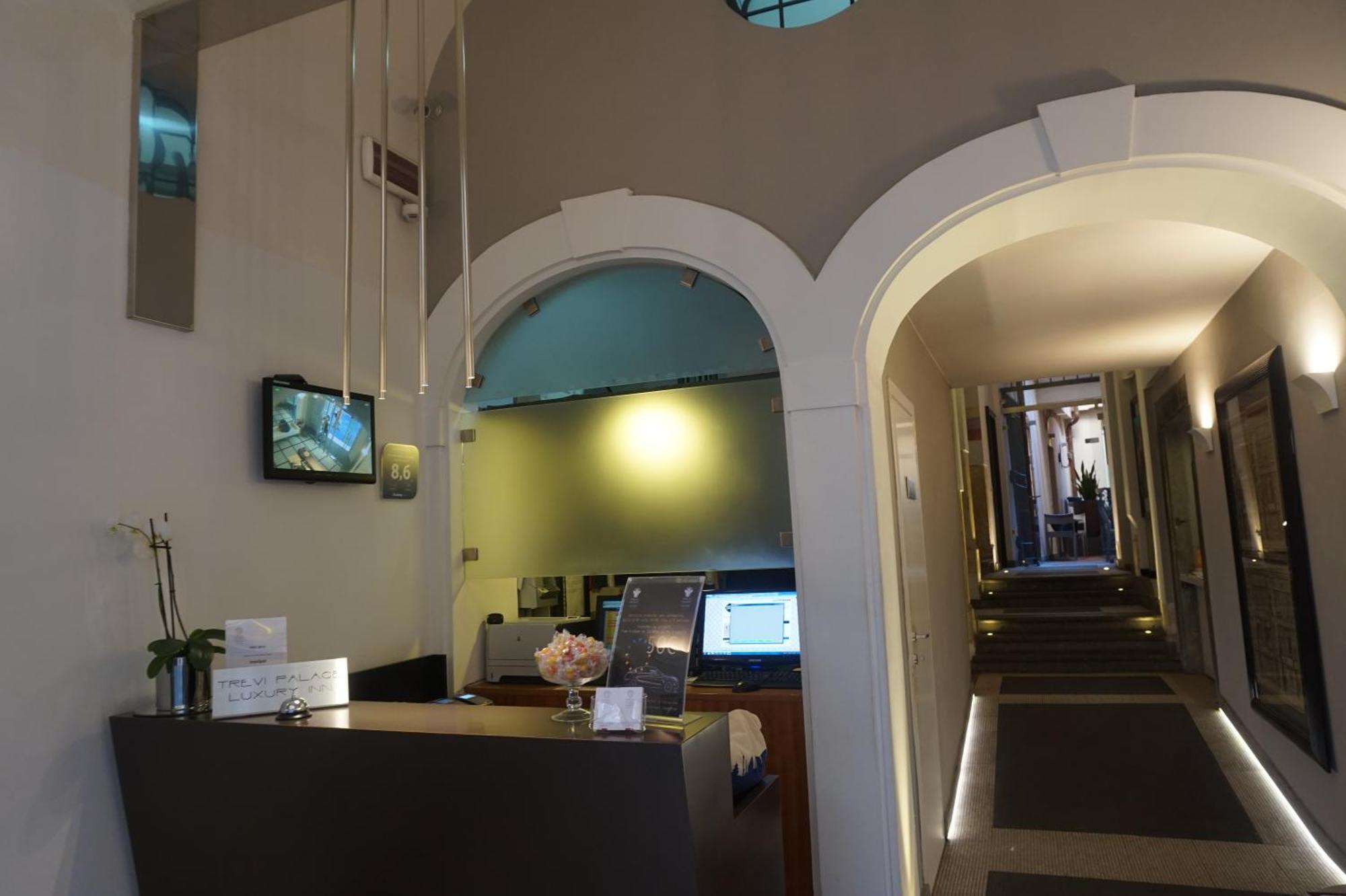 Trevi Palace Luxury Inn — Foto 2